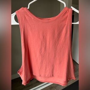 Lululemon crop tank